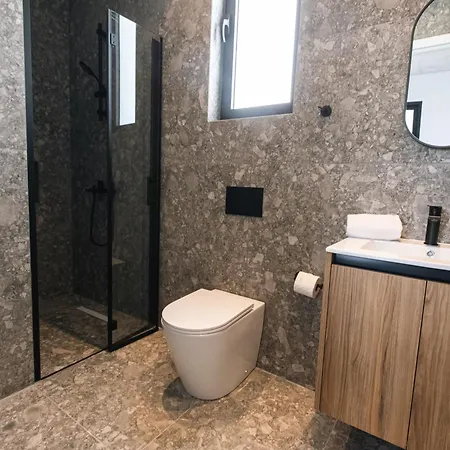 Black Diamond Villa *