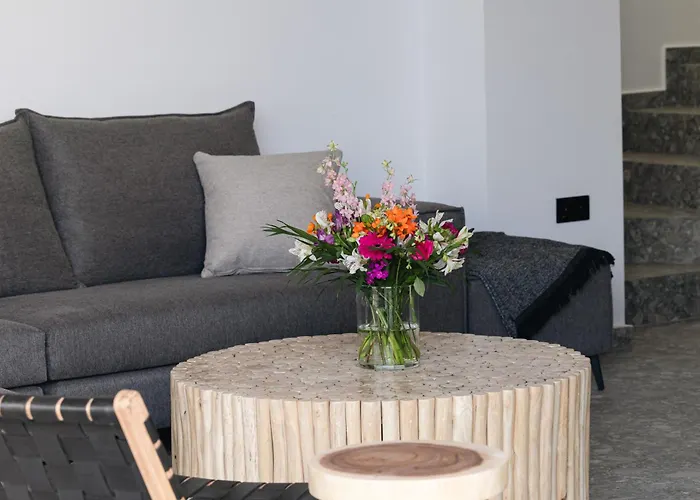 Black Diamond Vila Protaras