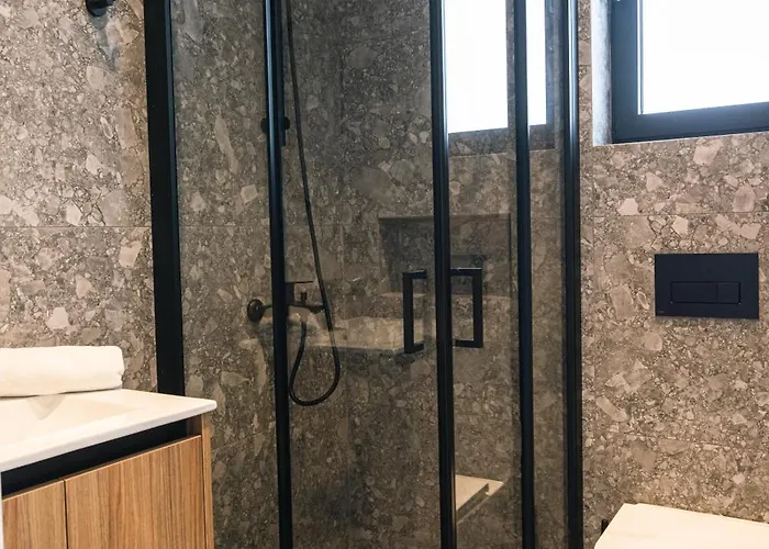 Black Diamond * Protaras